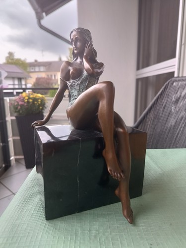 Bronze figur skulptur frau - bronze,