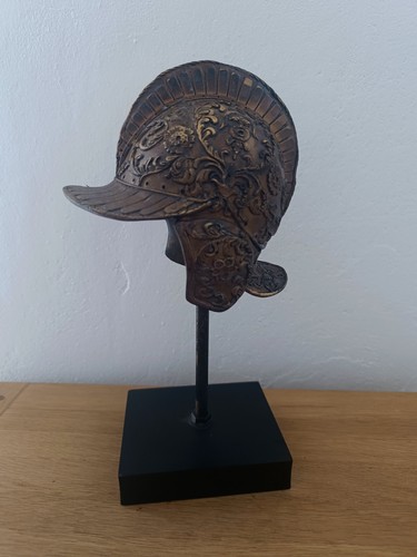 Büste bronzeoptik ritterhelm - büste,