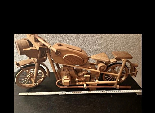 Holz skulptur motorrad - motorrad, braun