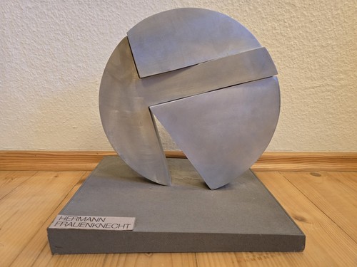 Hermann frauenknecht skulptur - hermann,