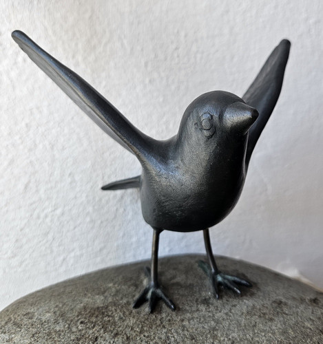 Kupferskulptur amsel auf - kupferskulptur,