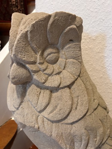 Skulptur einer eule aus - einer,