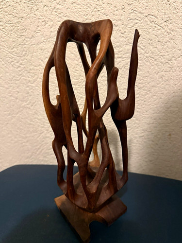 Abstrakte holzskulptur braun - abstrakte,