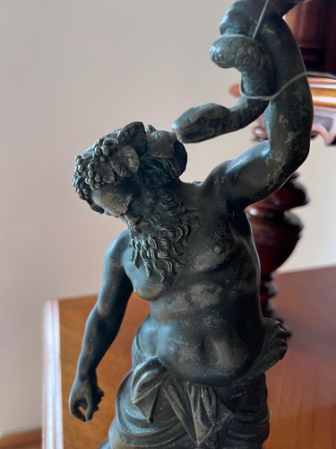 Bronzefigur atlas träger der - bronzefigur,