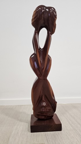 Abstrakte holzfigur moderne - abstrakte,