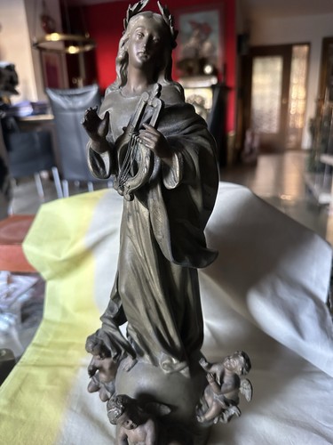 Skulptur frau gewand - frau,