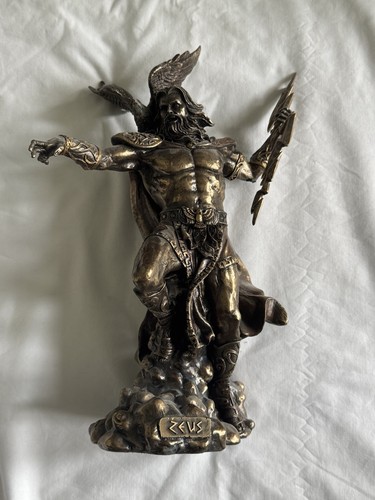 Zeus statue veronese - zeus,